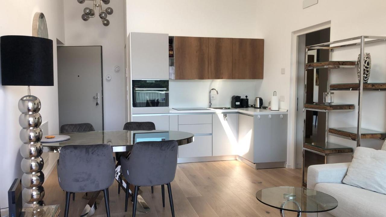 Ferienwohnung Laveno Dış mekan fotoğraf